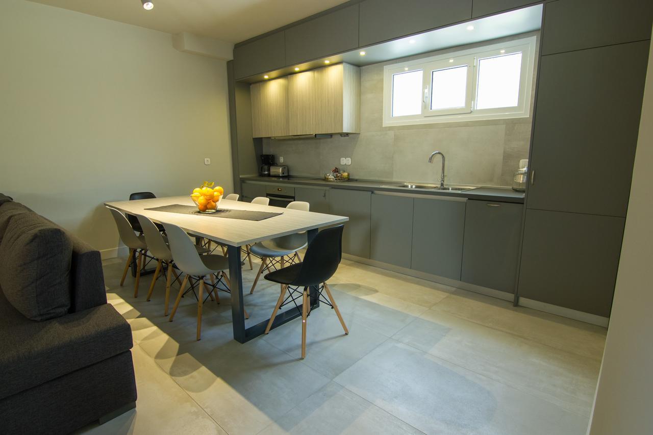 Amera - Troumpas Family Apartments Leonidio Luaran gambar