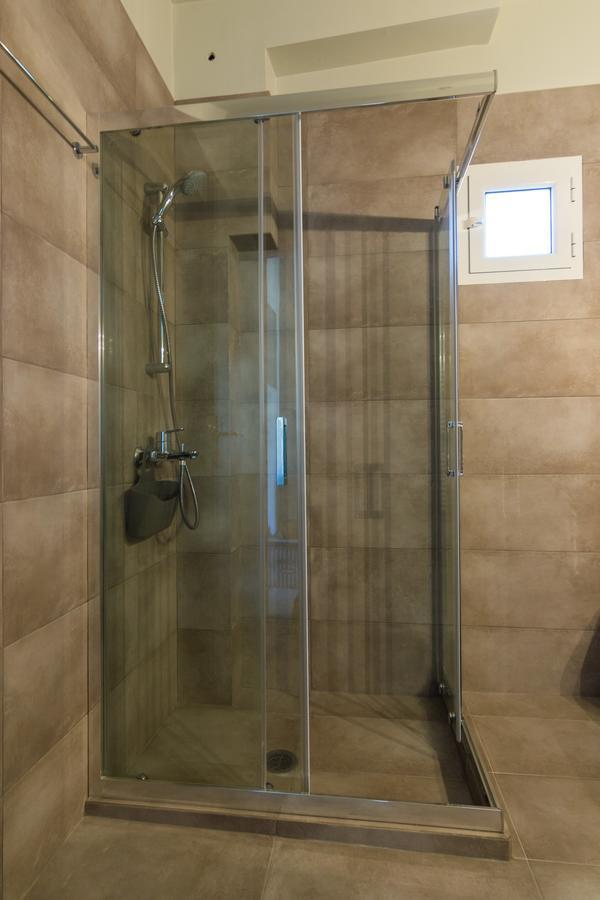 Amera - Troumpas Family Apartments Leonidio Luaran gambar